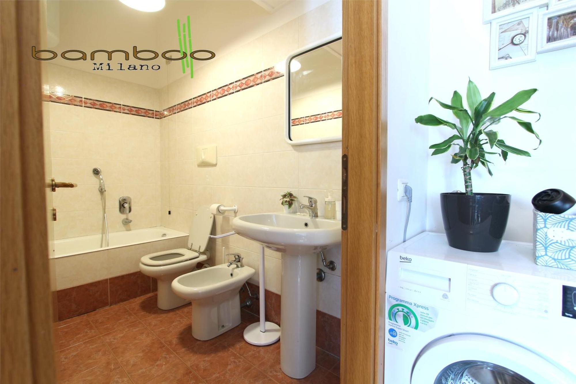 Bamboo Milano Copernico Apartment Bagian luar foto